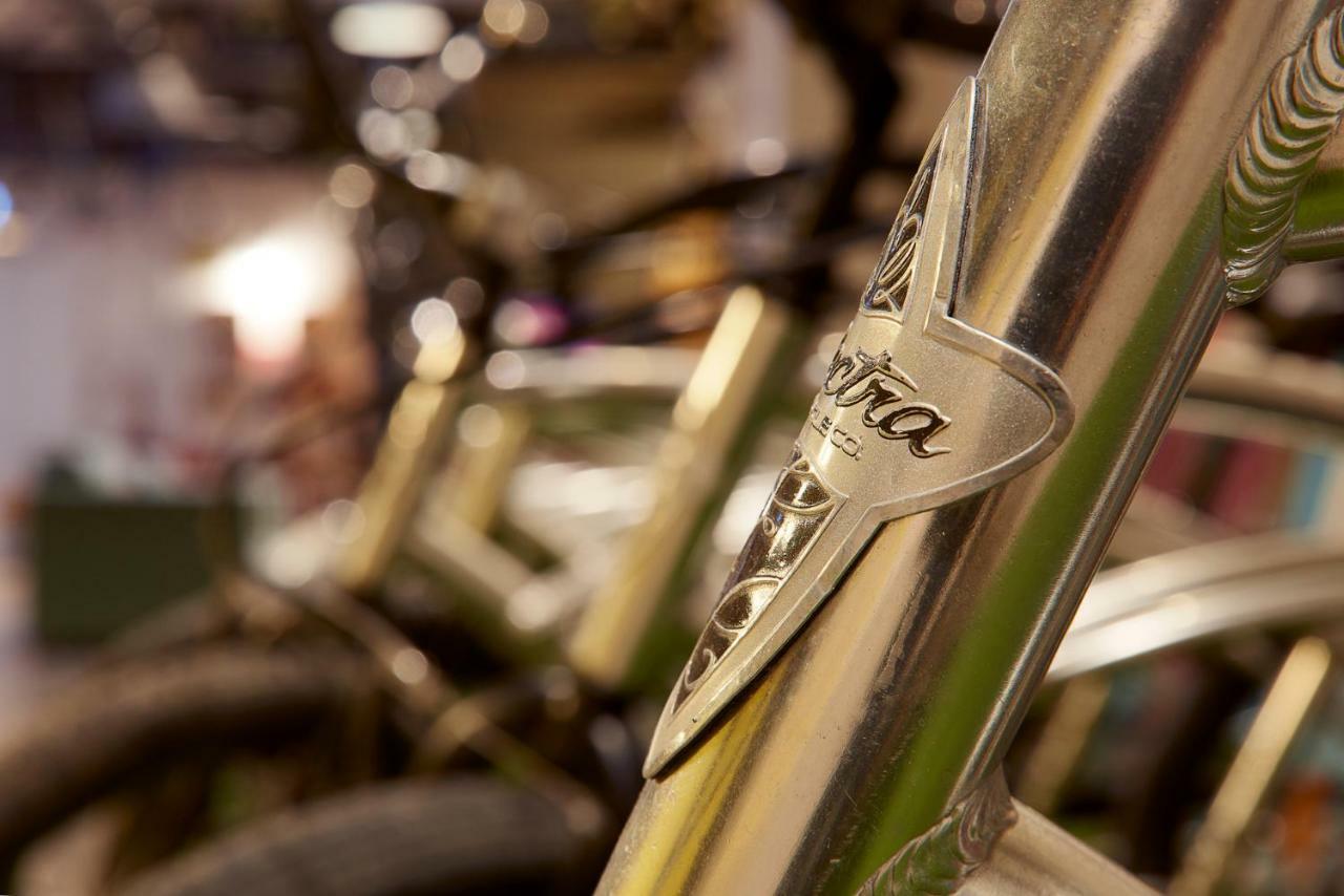 Bed & Bike Barcelona Vandrehjem Eksteriør billede